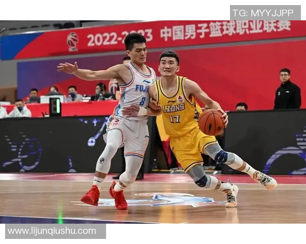 黎伊扬全能表现点燃福建男篮vs浙江男篮赛场