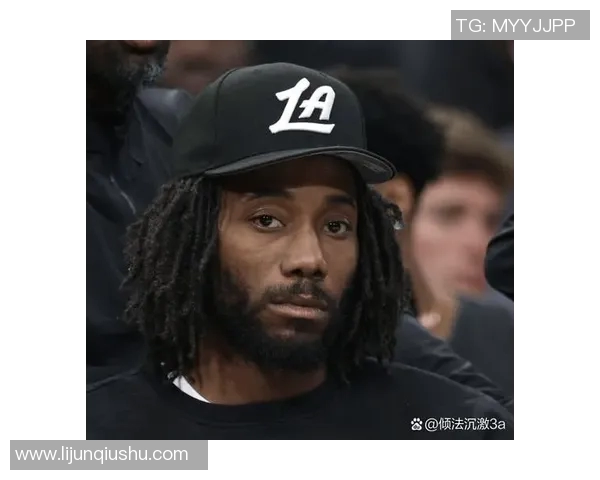 跟队记者：伦纳德赛后拒绝在更衣室接受任何媒体采访